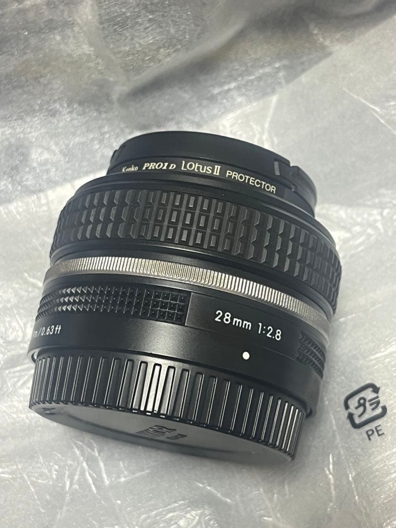 Cocoshnik Onkitsch Lens (Single Focus) Nikkor Z F/2.8 Special Edition