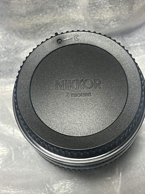 Cocoshnik Onkitsch Lens (Single Focus) Nikkor Z F/2.8 Special Edition