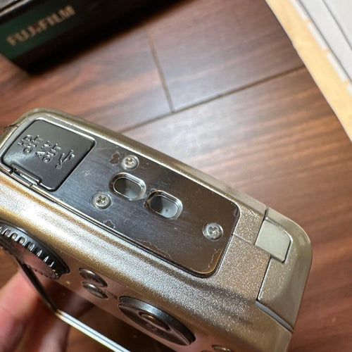 Fujifilm Compact Digital Camera Finepix F200 Exr 5335