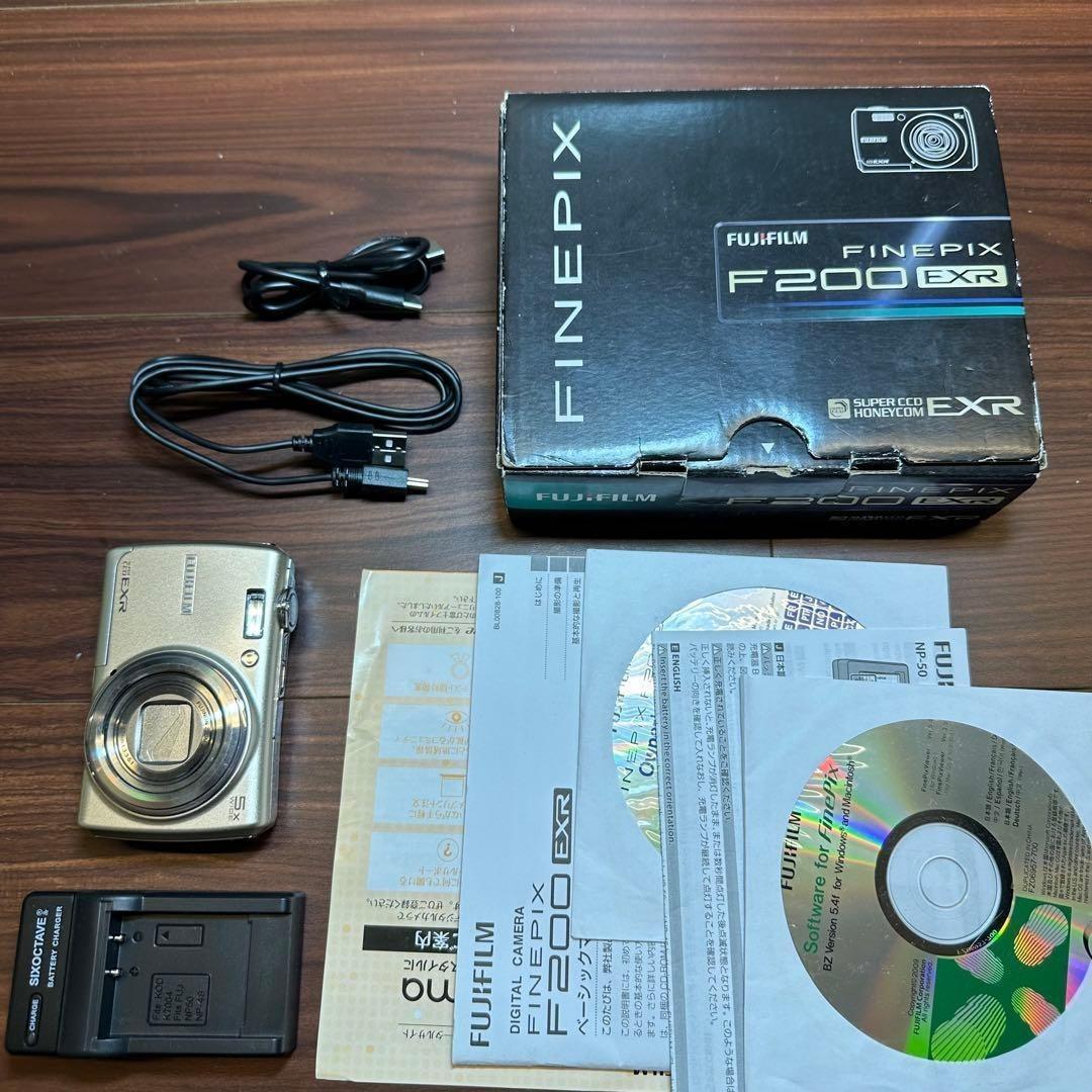 Fujifilm Compact Digital Camera Finepix F200 Exr 5335