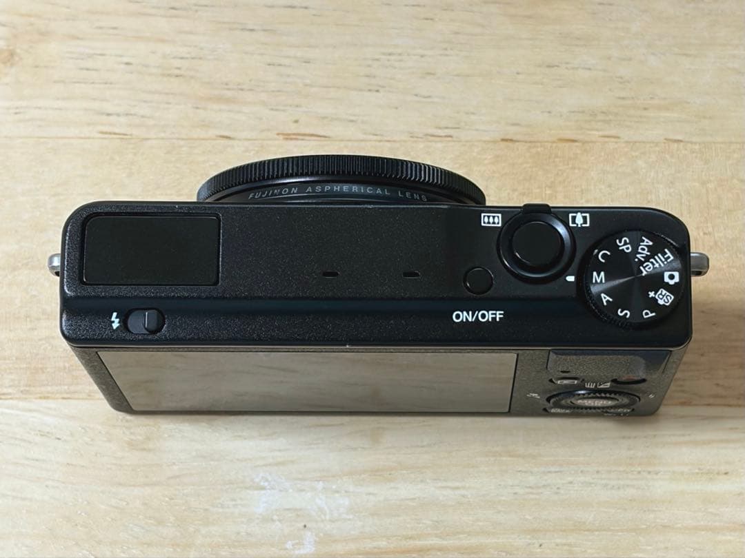 Fujifilm Compact Digital Camera Xq2