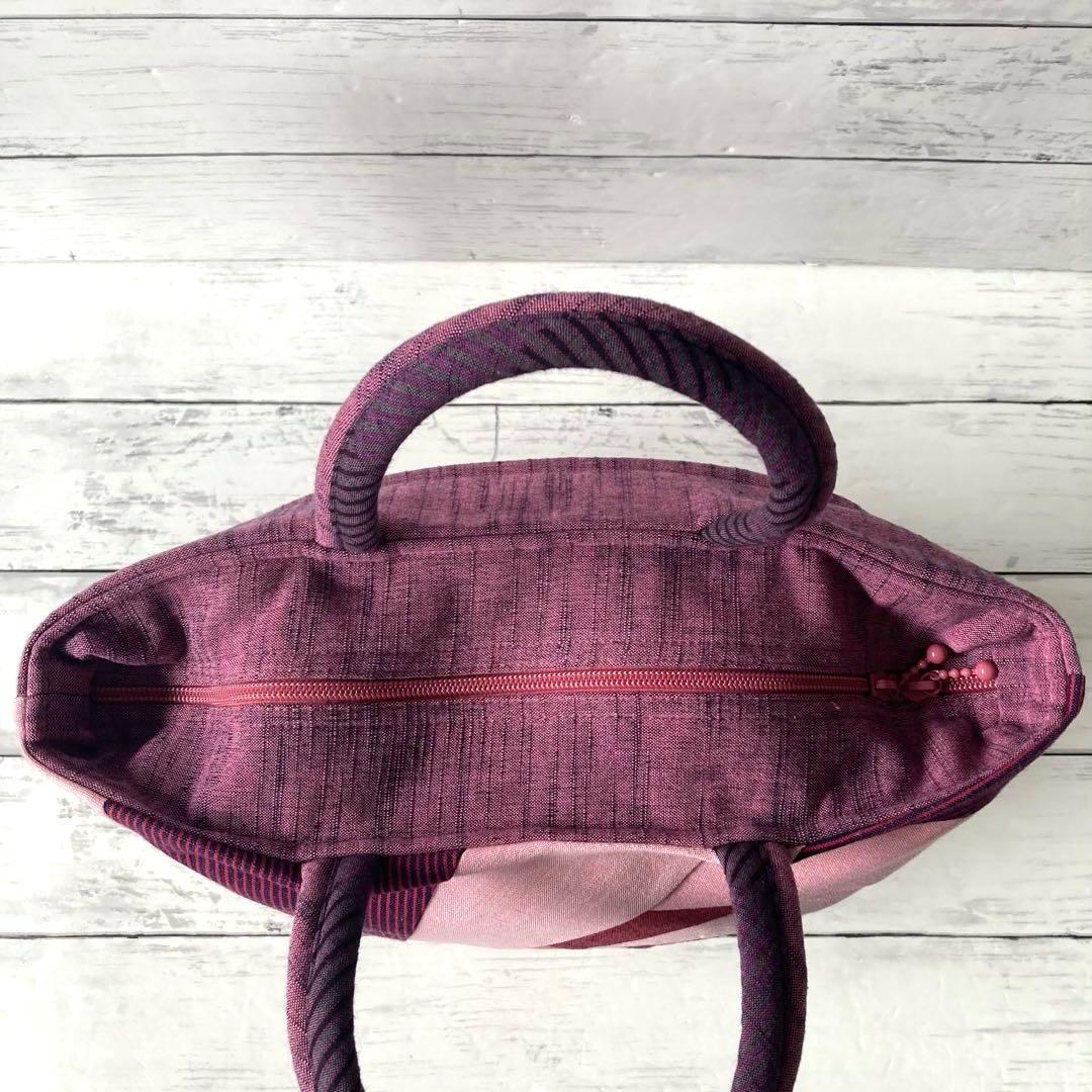 Giemon Tote Bags