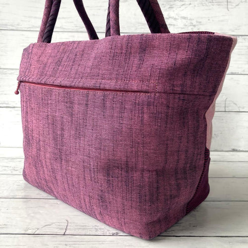 Giemon Tote Bags