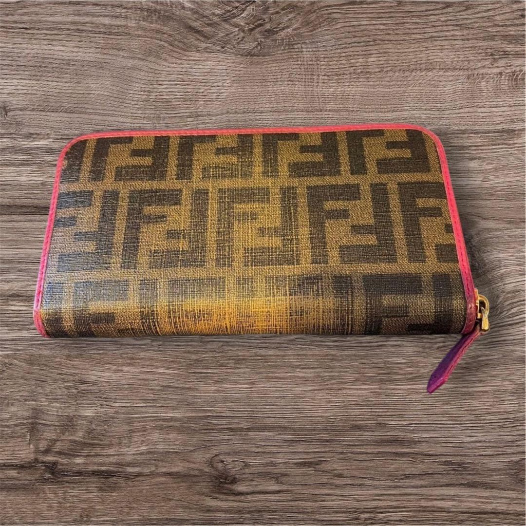 Fendi Long Wallets Fend