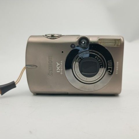 Canon Compact Digital Camera Ixy 2000 Is