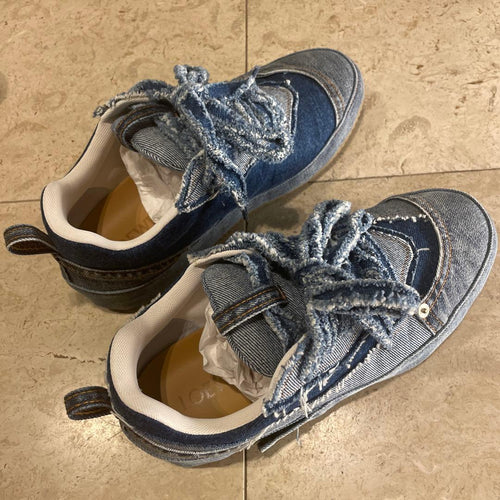 Loewe Sneakers 41