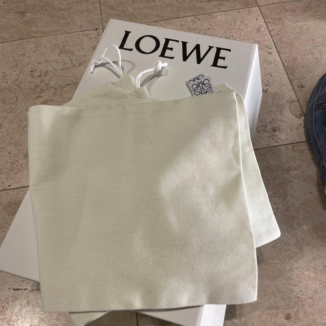 Loewe Sneakers 41