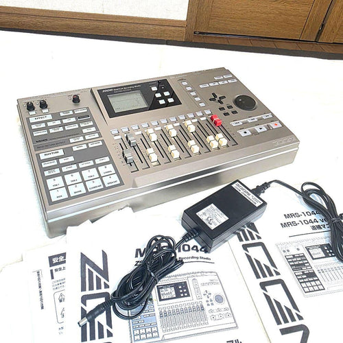 Zoom Multitrack Recorders 924 Mrs-1044Ver2.0
