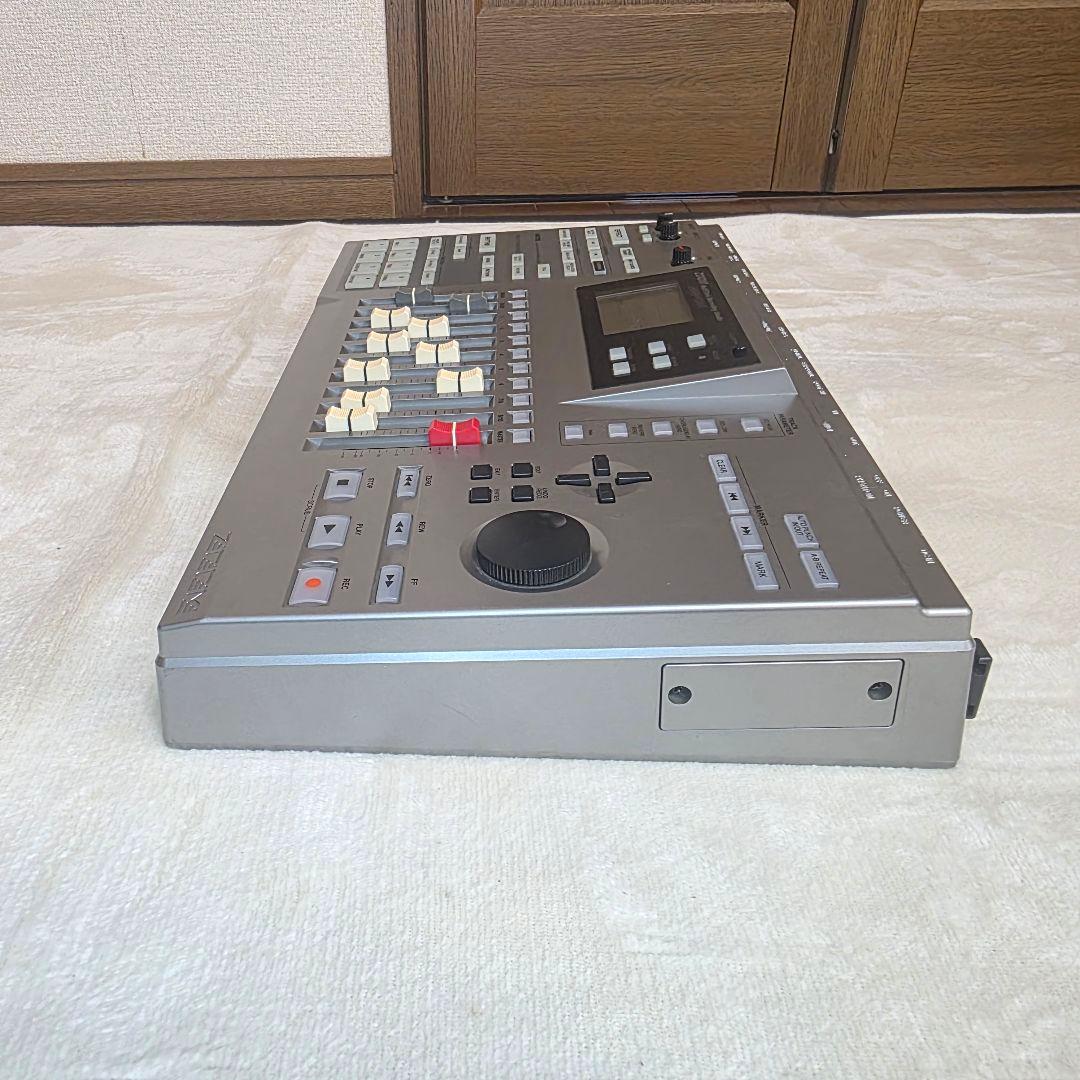 Zoom Multitrack Recorders 924 Mrs-1044Ver2.0