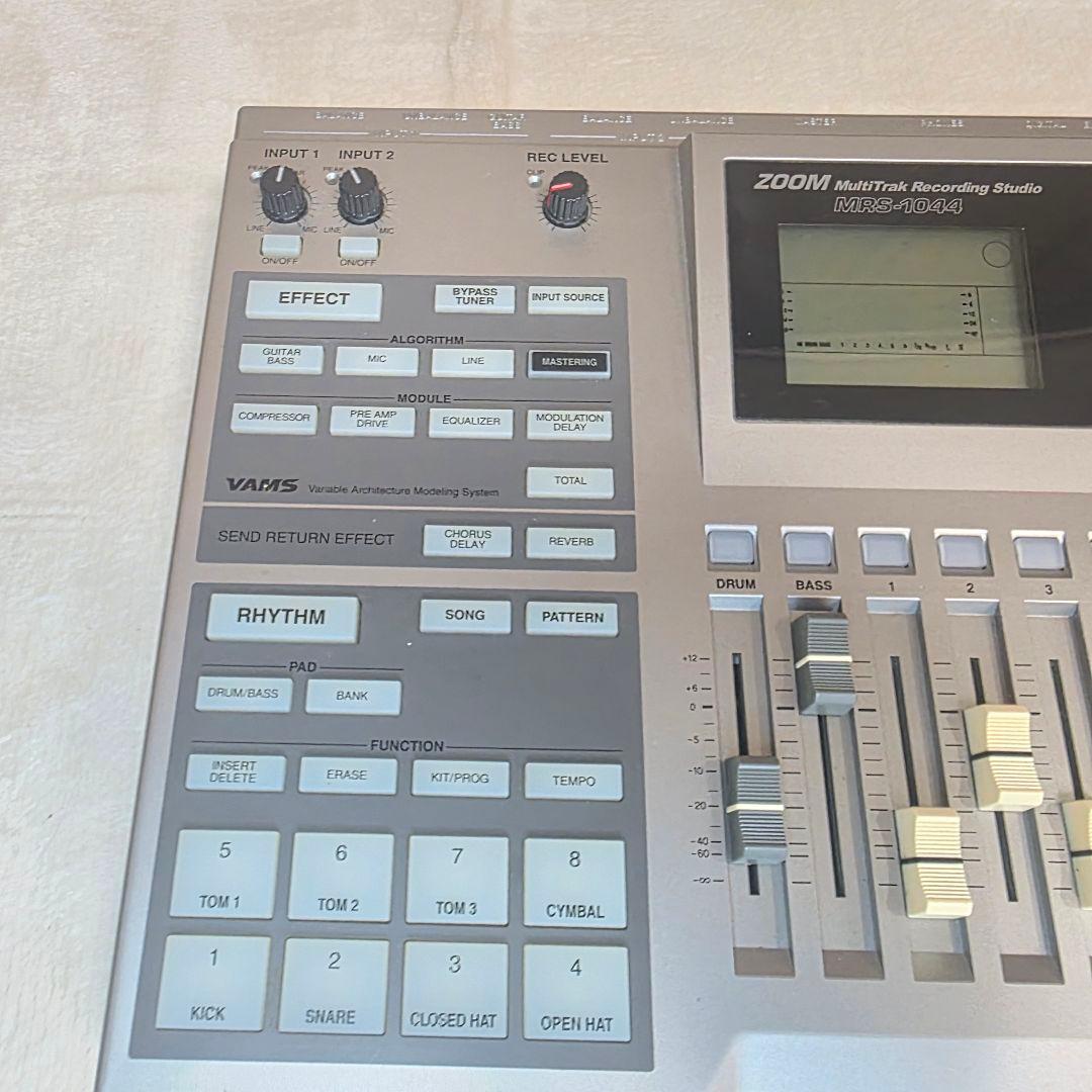 Zoom Multitrack Recorders 924 Mrs-1044Ver2.0