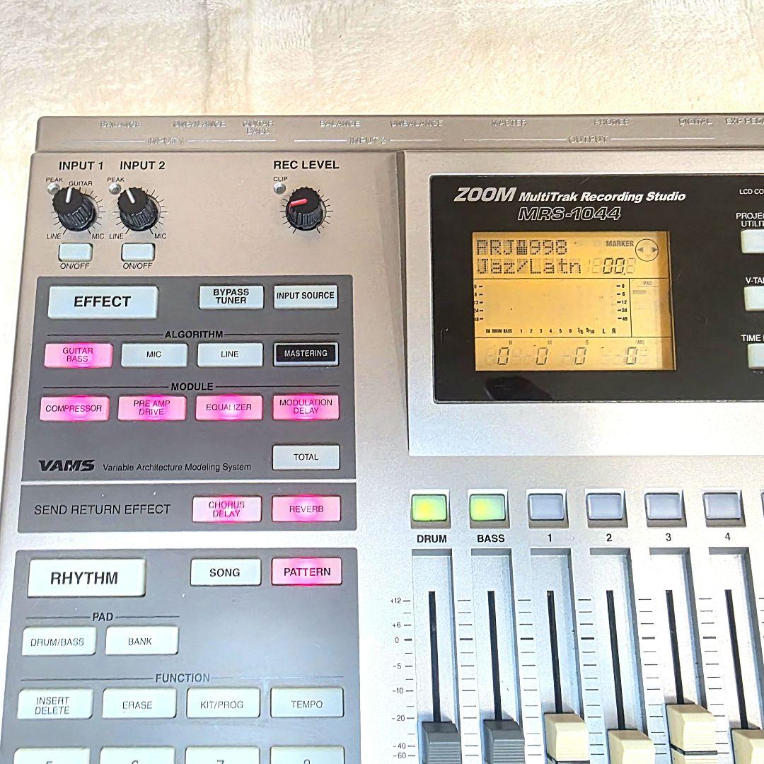 Zoom Multitrack Recorders 924 Mrs-1044Ver2.0