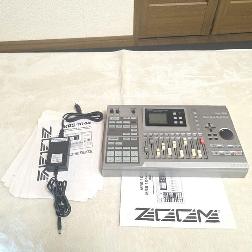 Zoom Multitrack Recorders 924 Mrs-1044Ver2.0