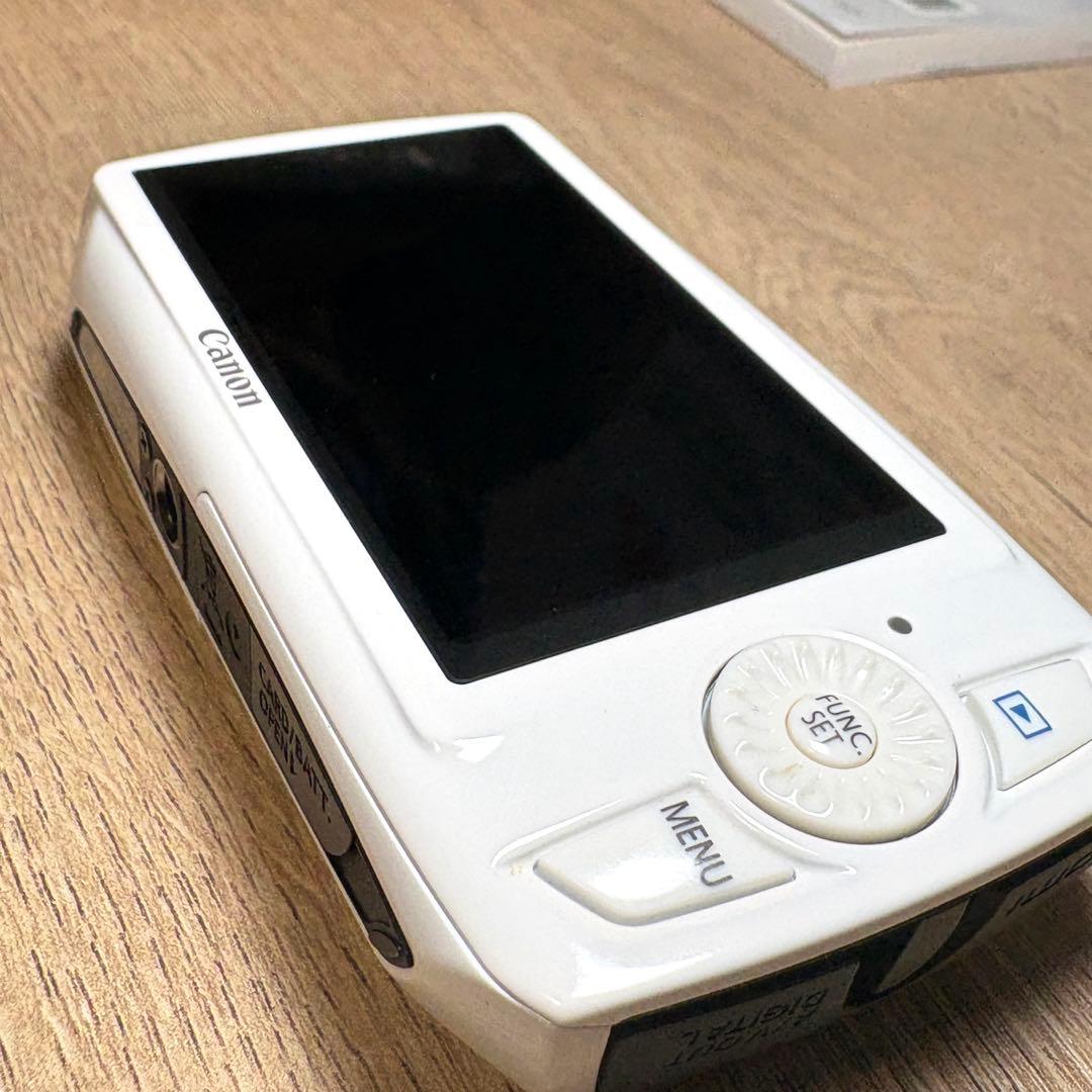 Canon Compact Digital Cameras Ixy 30S