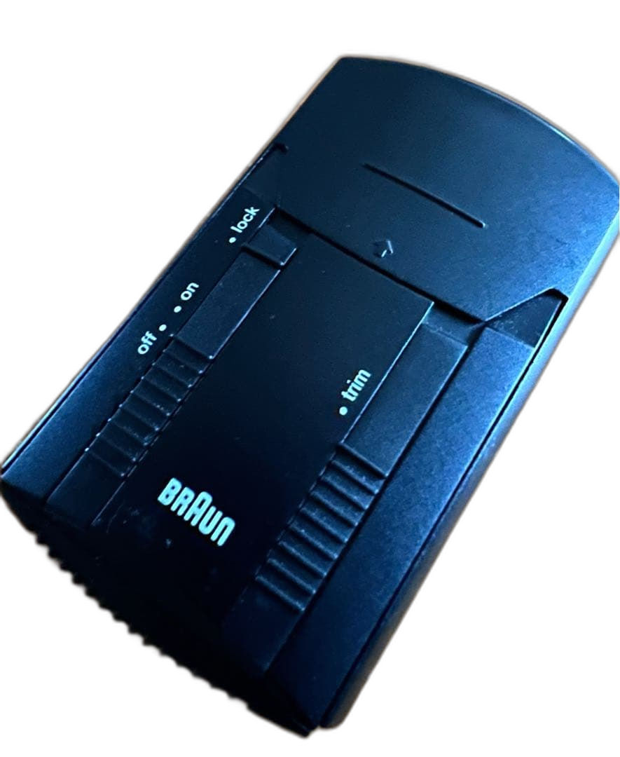 Braun Others 1990 Pocket De Luxe Traveller