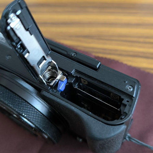 Sony Compact Digital Camera Cyber Shot Rx100V Rx100M5