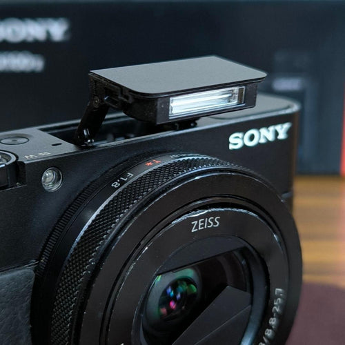 Sony Compact Digital Camera Cyber Shot Rx100V Rx100M5