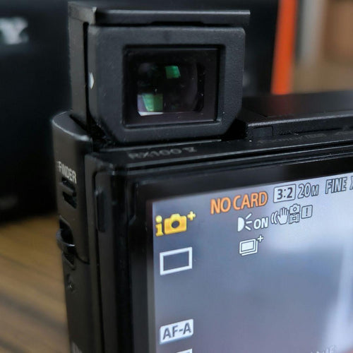 Sony Compact Digital Camera Cyber Shot Rx100V Rx100M5