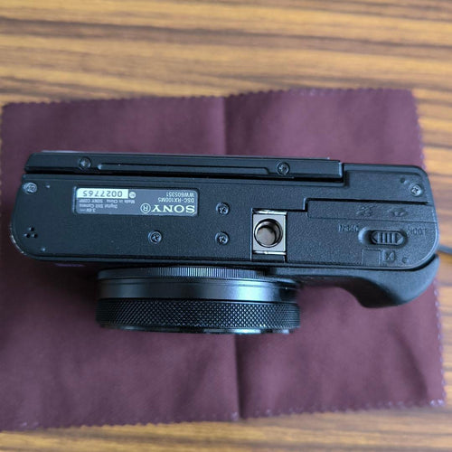 Sony Compact Digital Camera Cyber Shot Rx100V Rx100M5