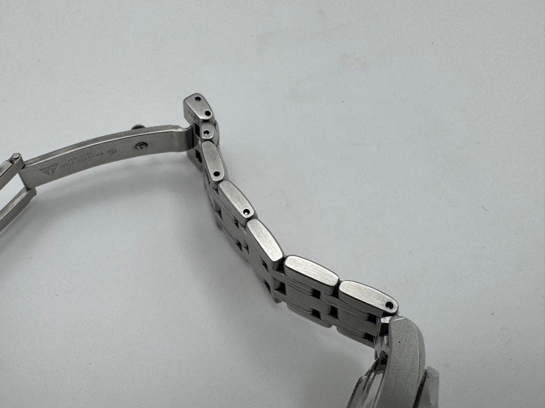 Omega Quartz Watches