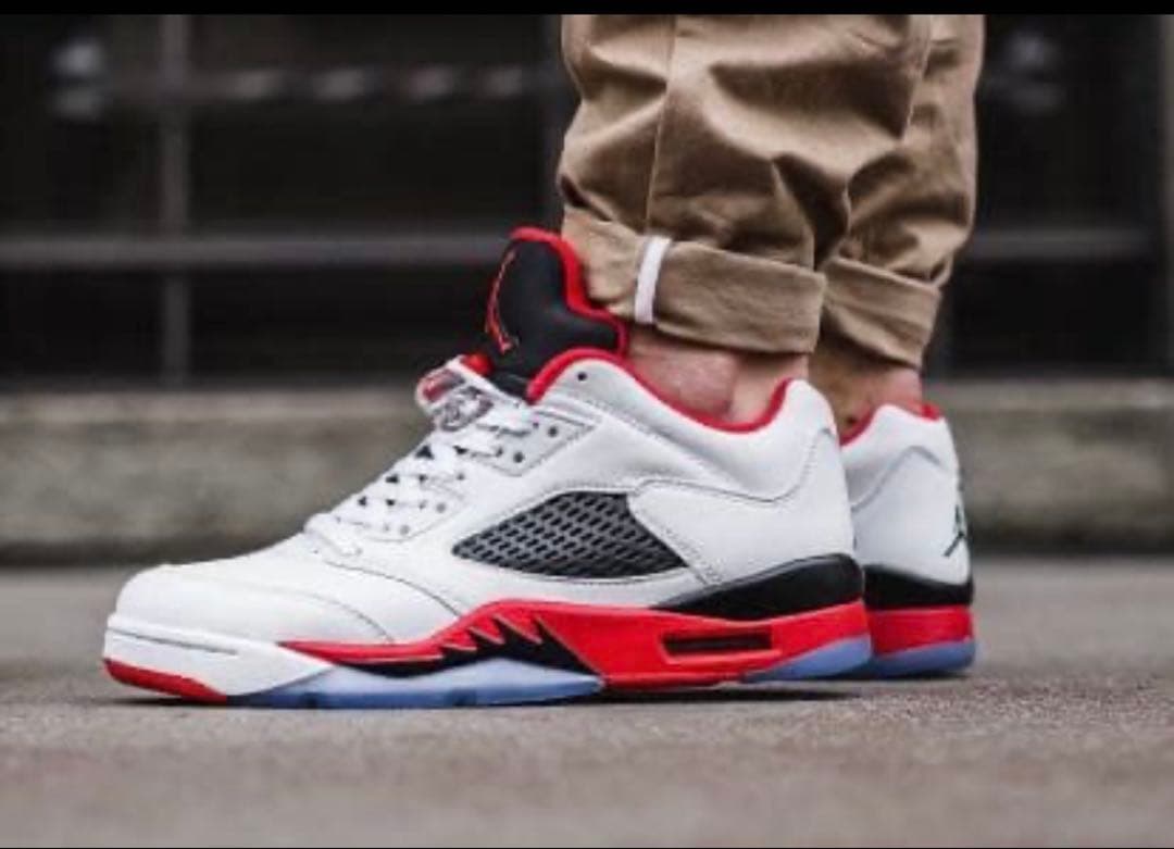 Nike Sneakers Air Jordan 5 Retro Low