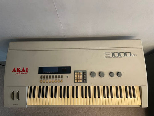 Akai Professional Samplers S1000Kb