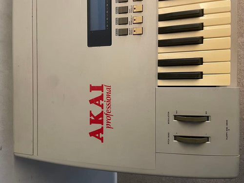 Akai Professional Samplers S1000Kb