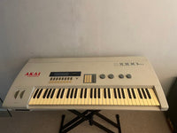 Akai Professional Samplers S1000Kb