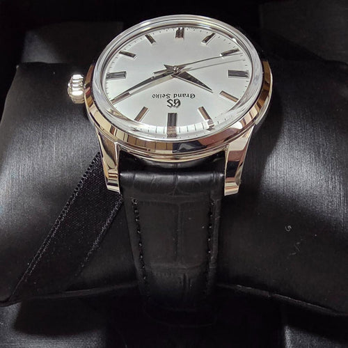 Hand-Wound Watches Sbgw305