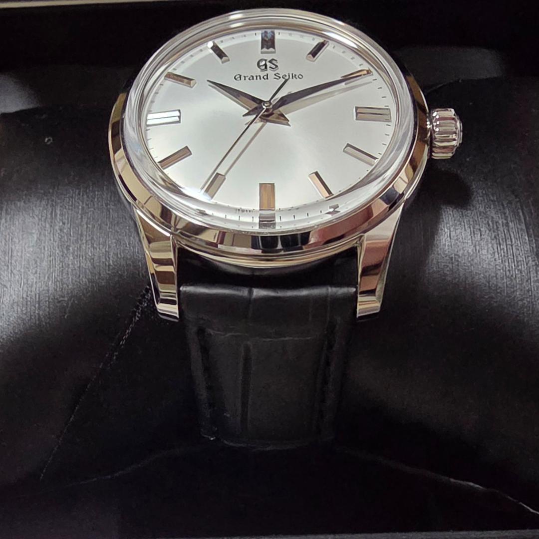 Hand-Wound Watches Sbgw305