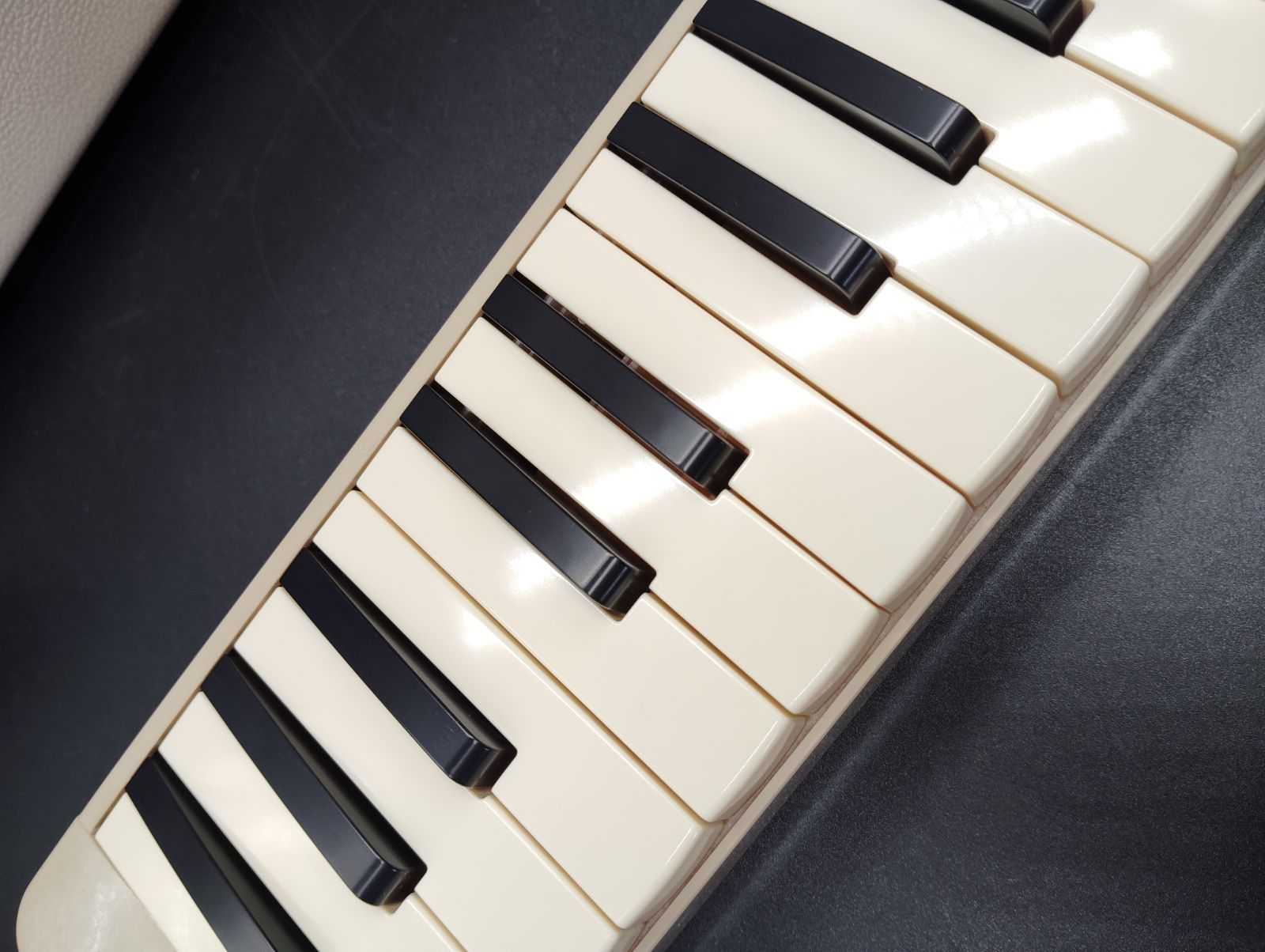 Yamaha Keyboard Harmonica Pianica P-25E 25