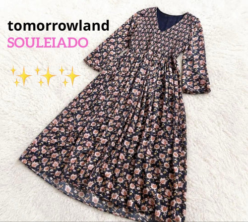 Tomorrowland Long-Sleeve Three-Quarter-Sleeve