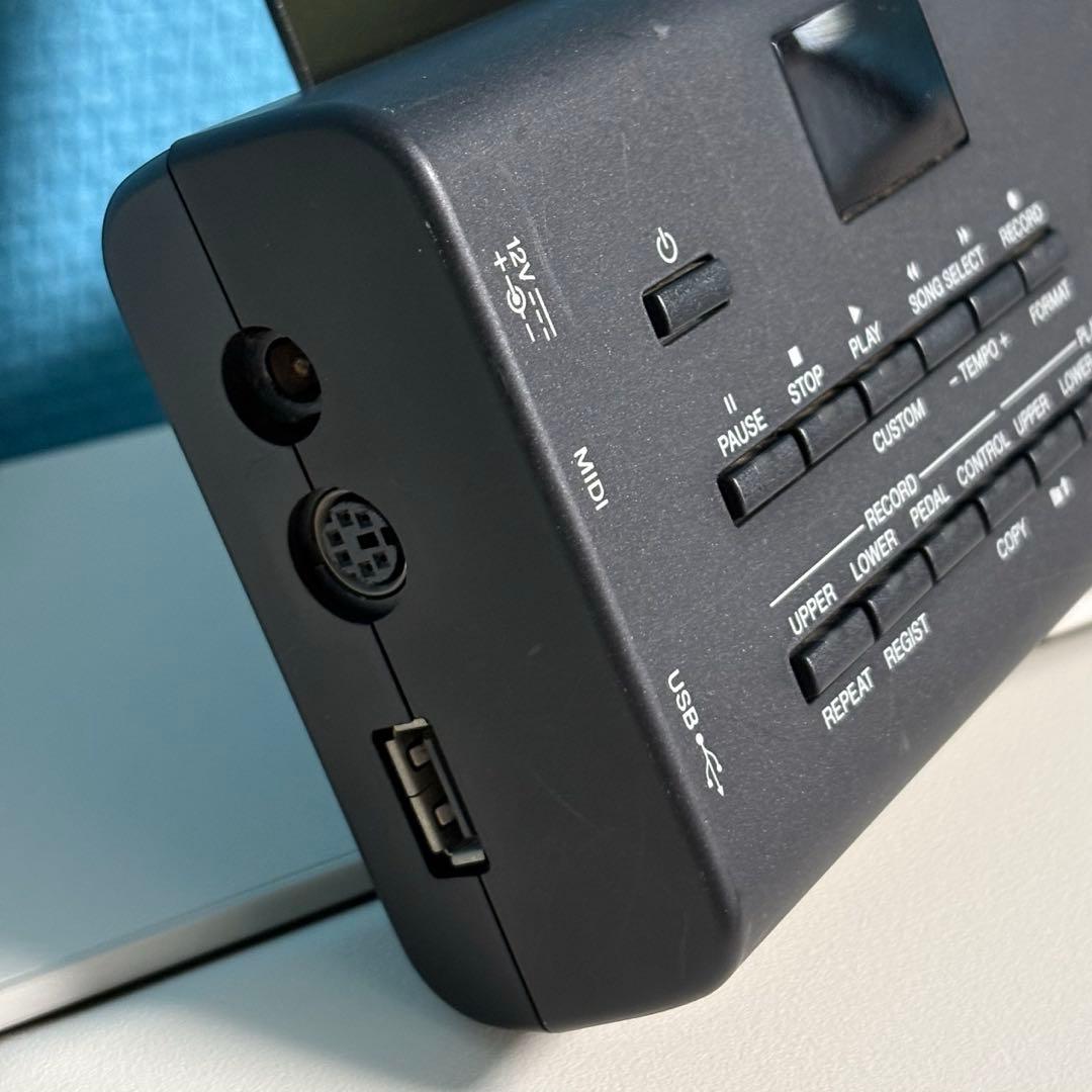 Yamaha Electronic Organs Mdr-5 El