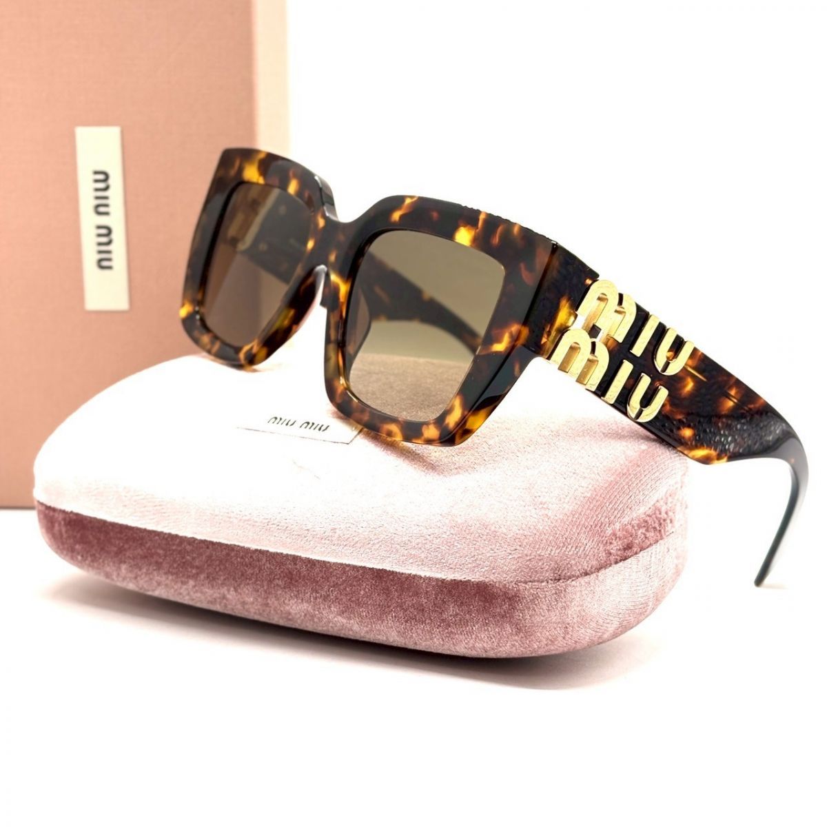 Miu Sunglasses Smu B015-F