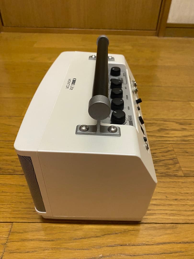 Roland Guitar Amplifiers Cube Lite