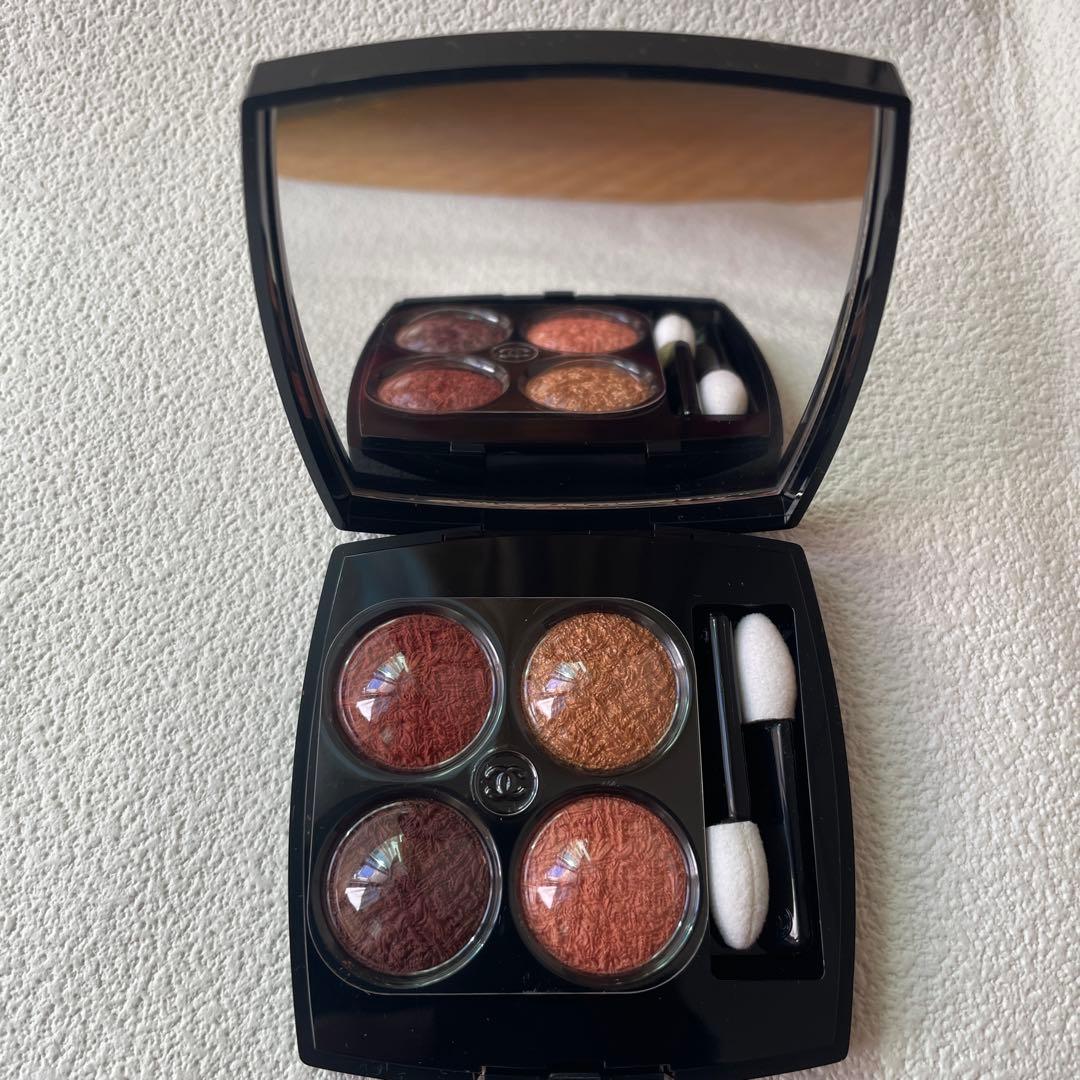Chanel Eyeshadow Palettes 03 Tweed Fauve