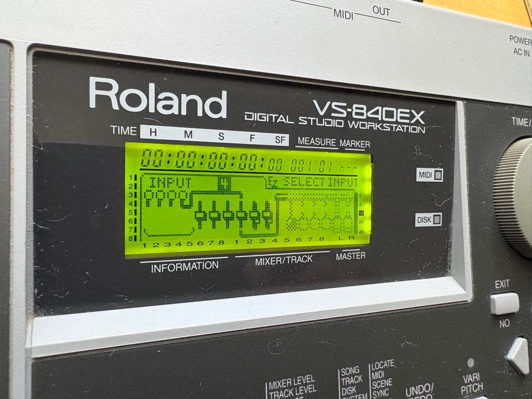 Roland Multitrack Recorders Vs-840Ex