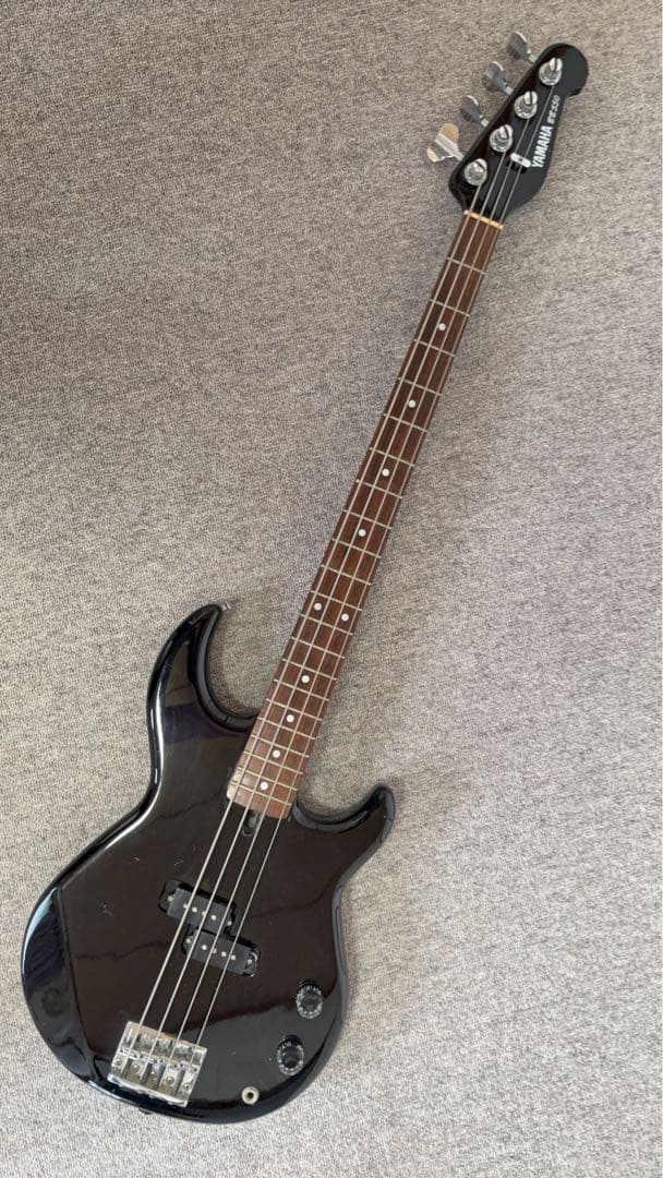 Yamaha Electric Bass Bb-550