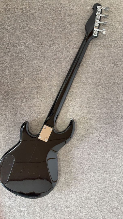 Yamaha Electric Bass Bb-550
