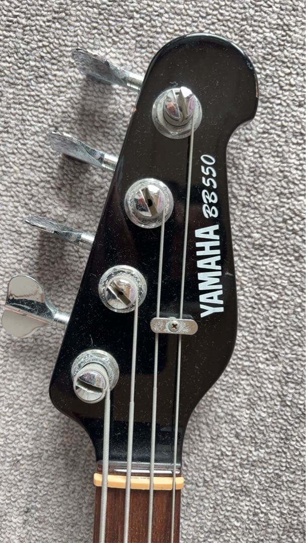 Yamaha Electric Bass Bb-550