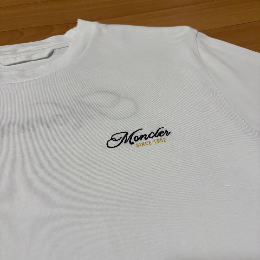 Moncler Medium/Long-Sleeve T-Shirts T L 5S594