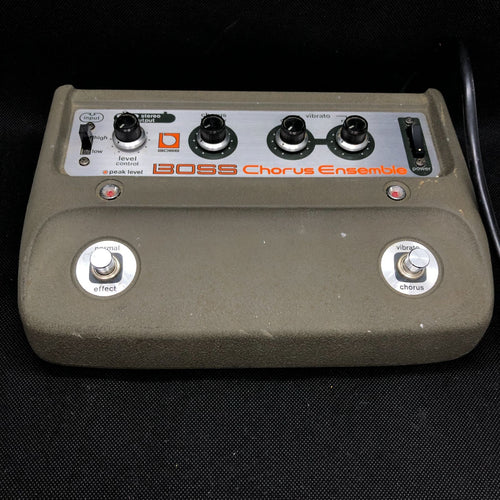 Boss Guitar Effector Ce-1 Chorus Ensemble 1980 Aaqg154706 F146