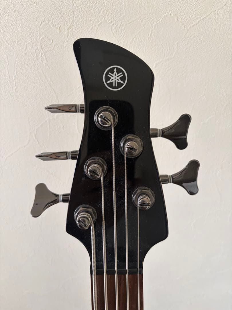 Yamaha Electric Basses Trbx305 5