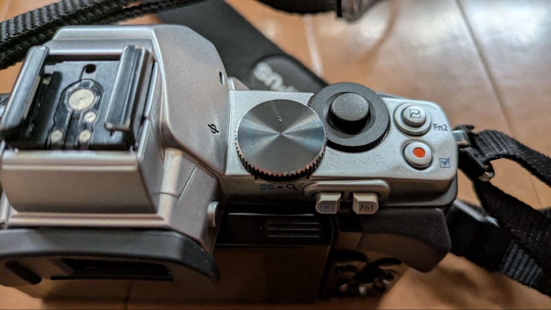 Olympus Mirrorless Interchangeable Lens Cameras Om-D E-M5