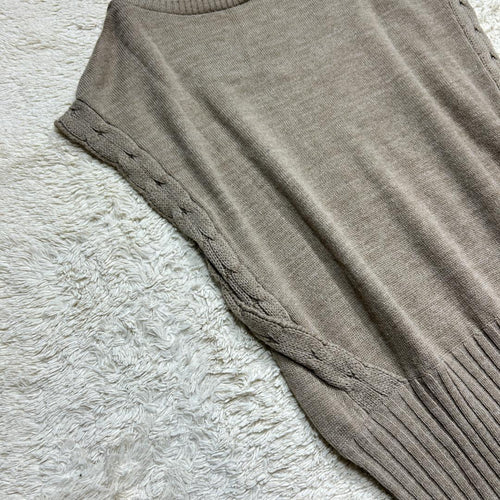 Issey Miyake Sleeveless 24