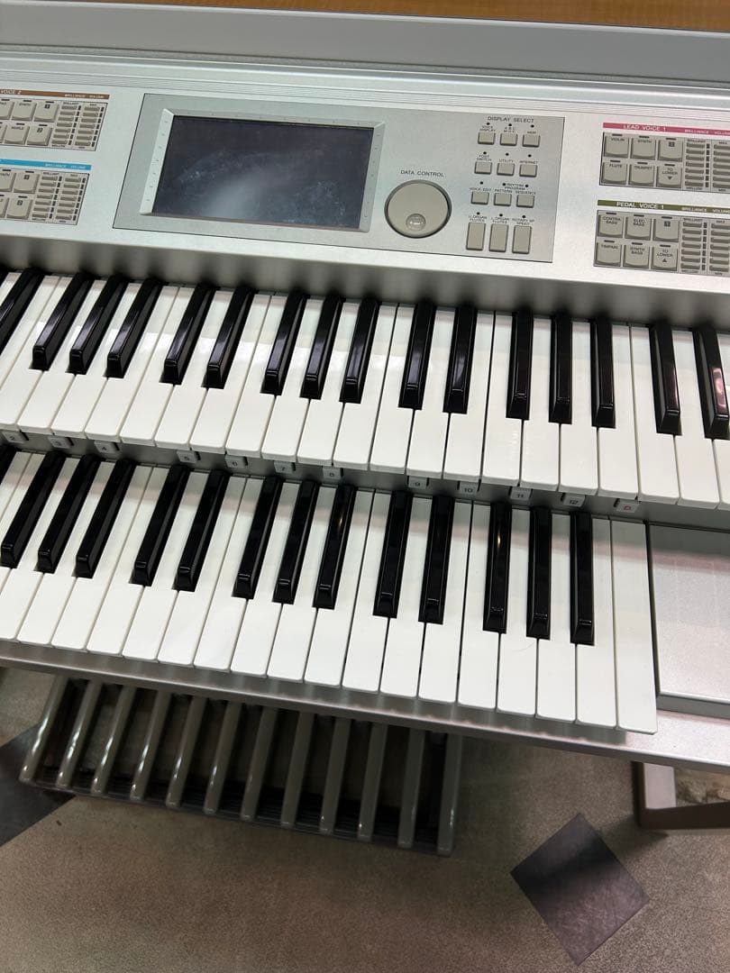 Yamaha Electronic Organs Electone Els-01 2004