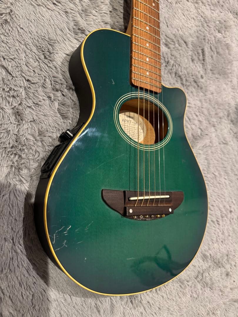 Yamaha Acoustic Guitars Apx-T1A