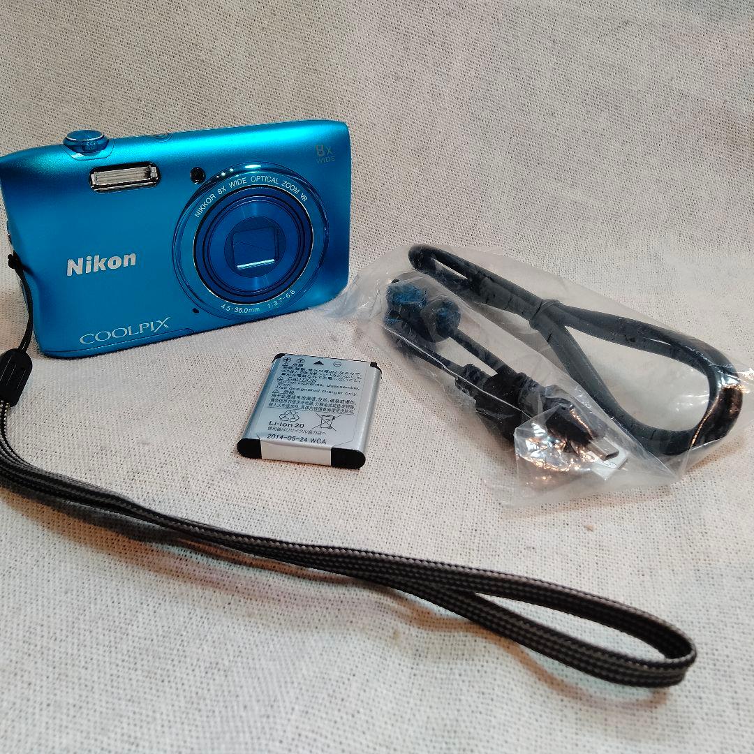 Nikon Compact Digital Camera Coolpix