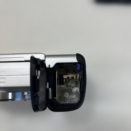 Sony Mirrorless Interchangeable Lens Cameras 6400