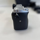 Sony Mirrorless Interchangeable Lens Cameras 6400