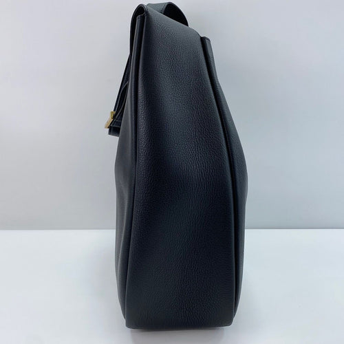 Yves Saint Laurent Shoulder Bag